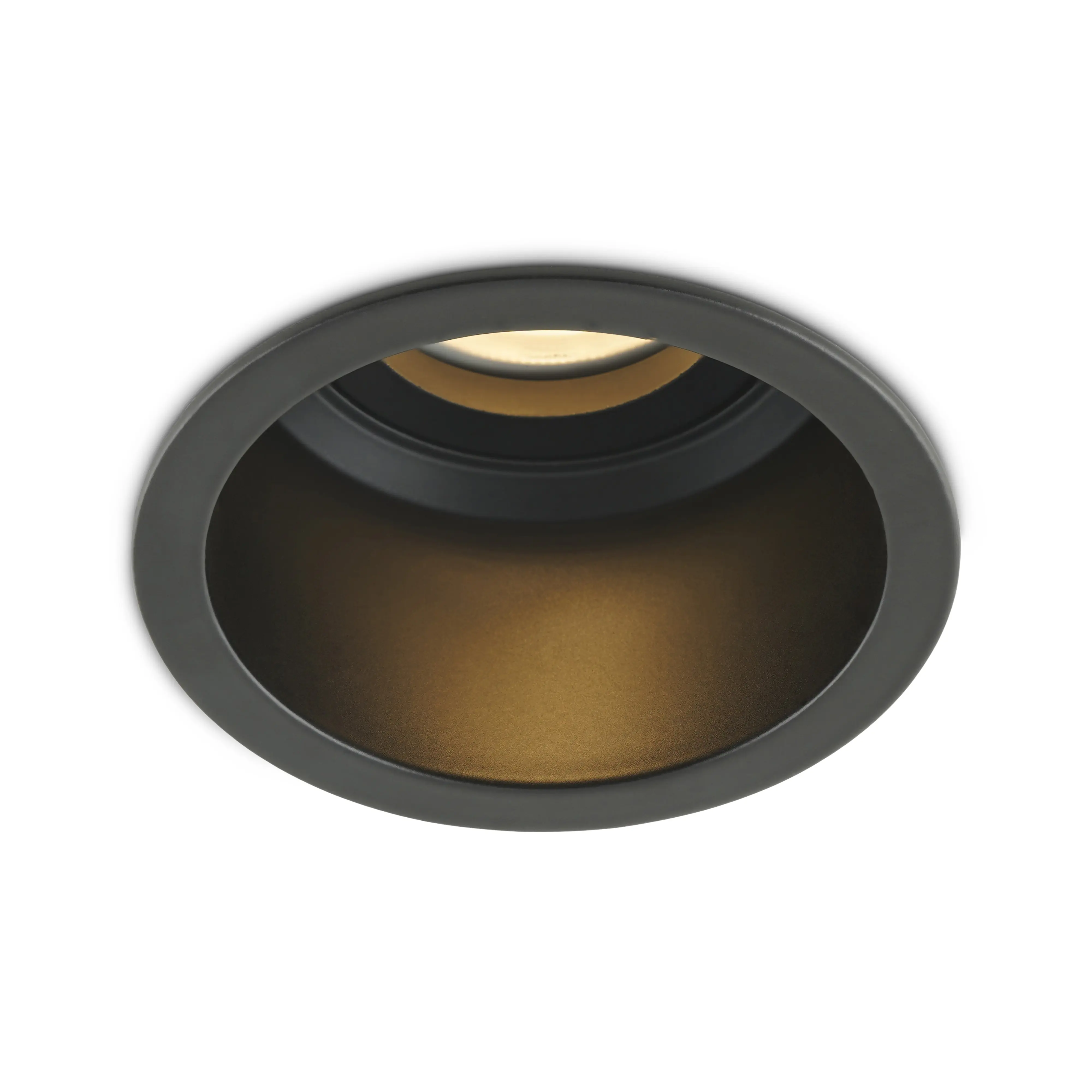 Schwarze Einbauleuchte mit tief eingelassenem GU10 Einsatz und edler Optik fuer eine ruhige, moderne Decke.