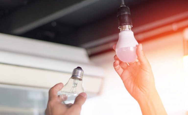 Halogenspots durch LED ersetzen